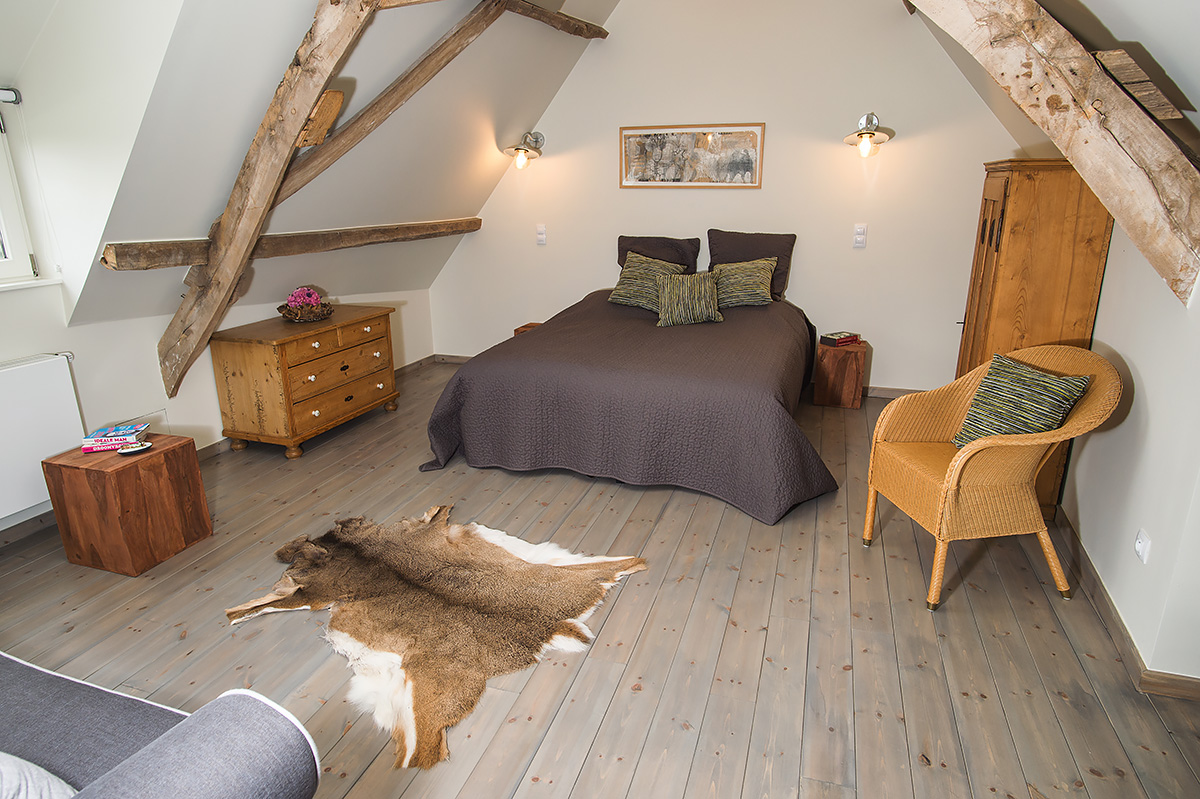 en-suite slaapkamer in vakantiewoning in de vlaamse ardennen